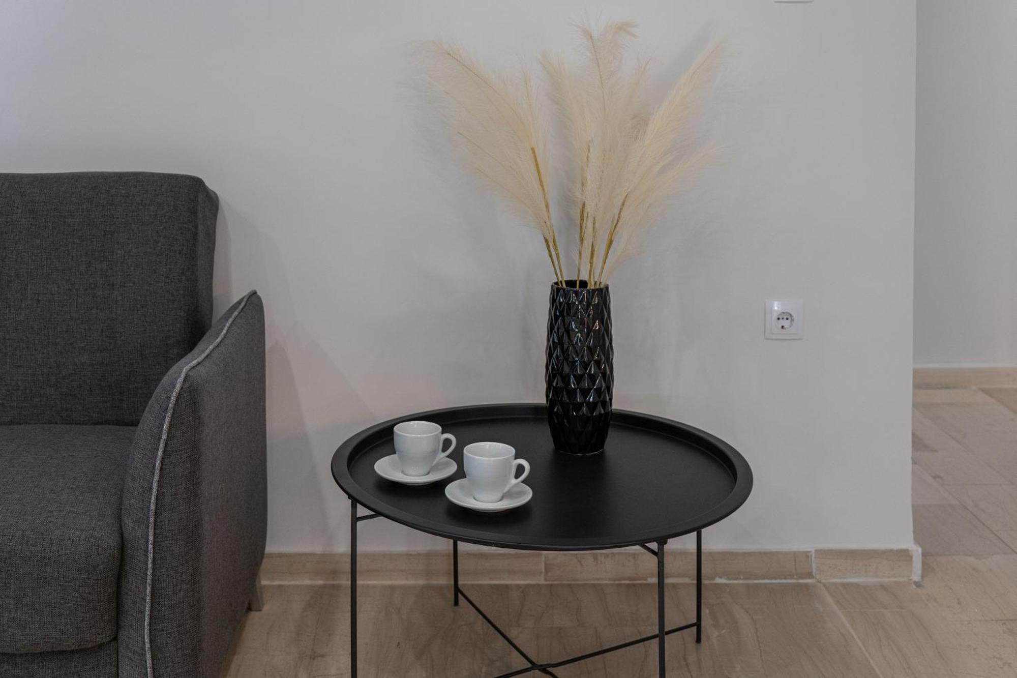 Greyt Apartments Glyfada Athen Exterior foto
