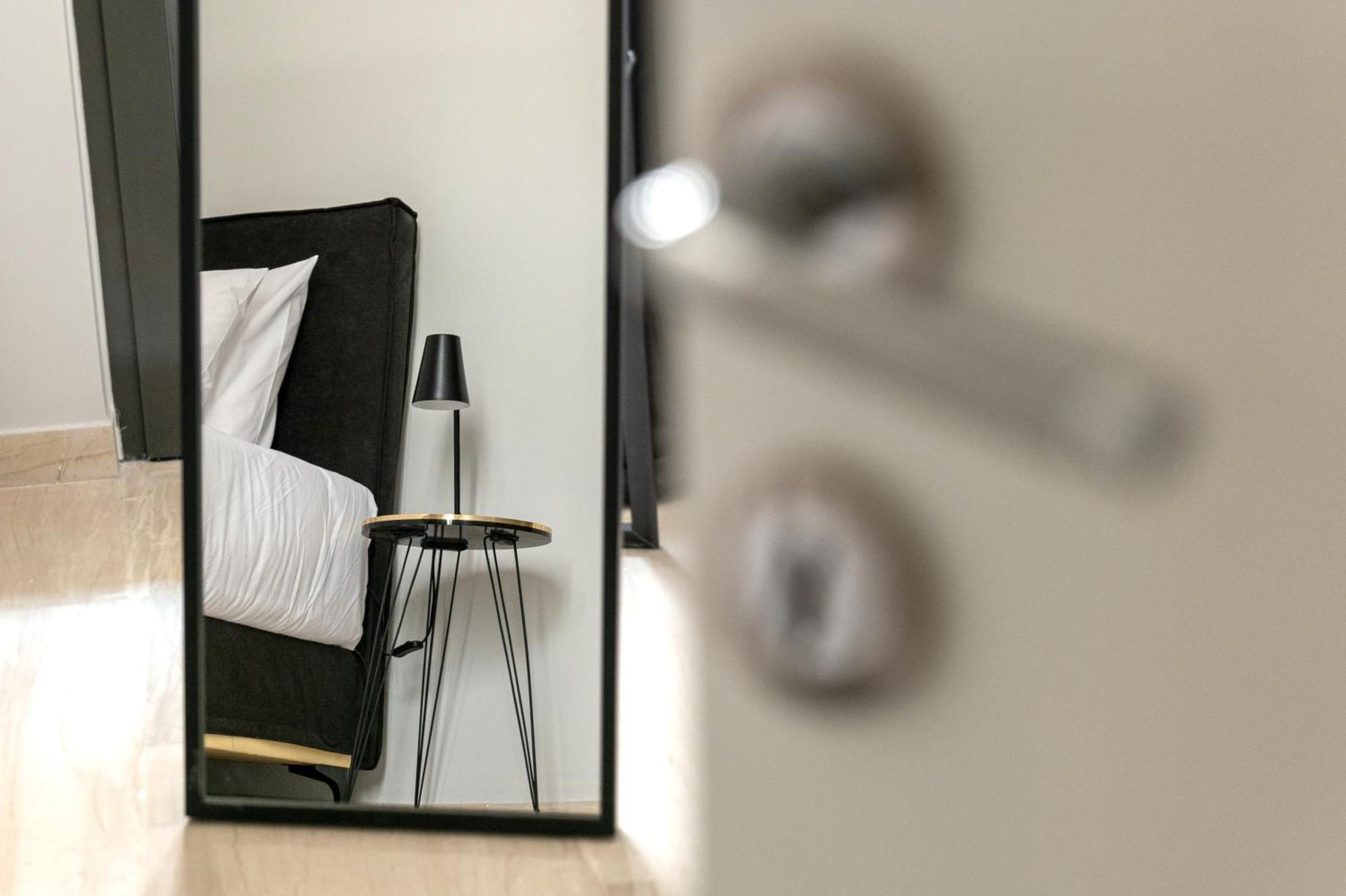Greyt Apartments Glyfada Athen Exterior foto