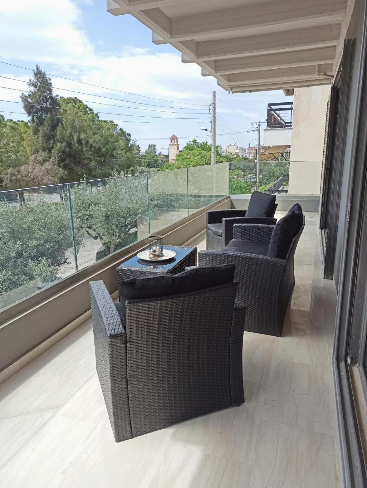 Greyt Apartments Glyfada Athen Exterior foto